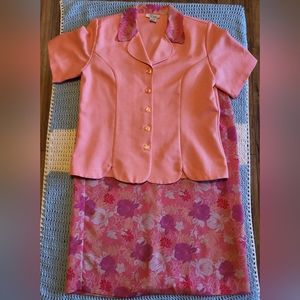 Vintage Size Medium Groovy Patterned Voir Pink 2-Piece Suit-Dress